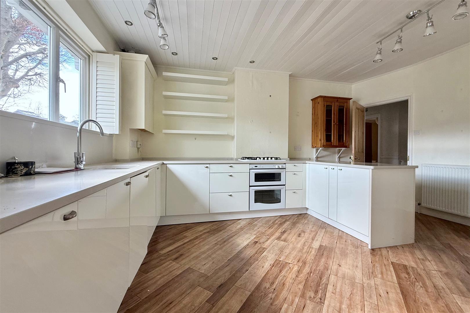 First Avenue, Bath, BA2